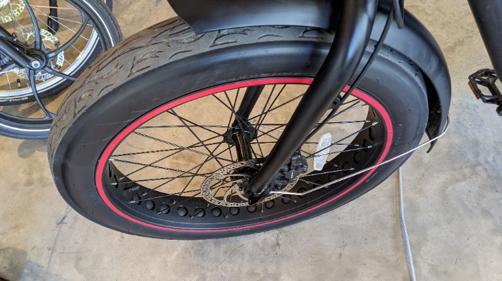 Mod Easy Wide Tires
