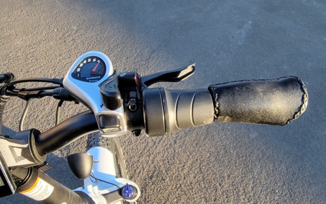 LECTRIC Xpremium twist throttle and shimano thumb shifter