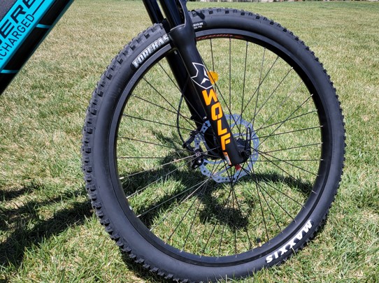Cyberbike Mullet Pro Wolf Front Suspension with Maxxis Forekaster tires and 203 mm brake disc